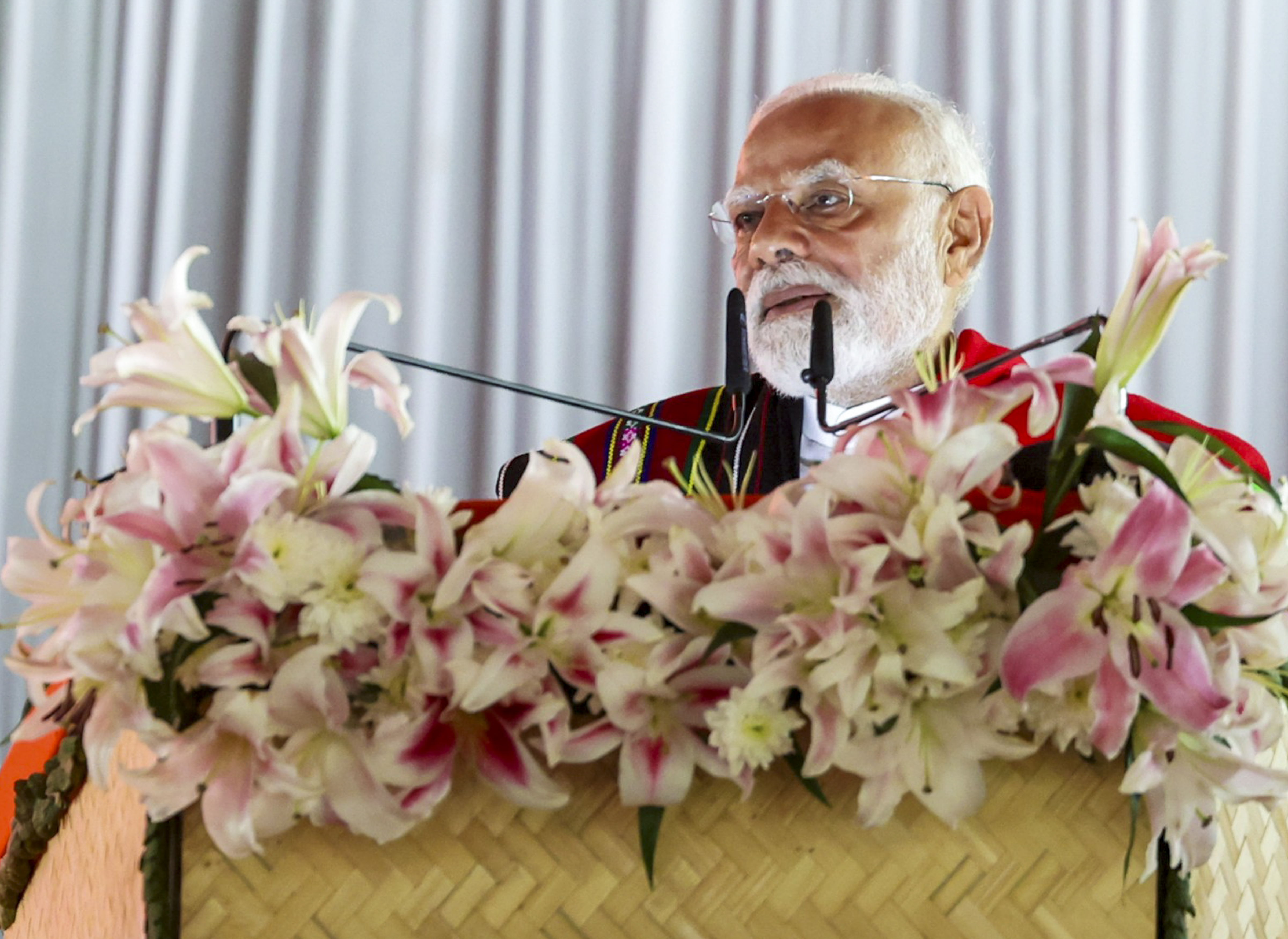 नेपाल हमारा घनिष्ठ मित्र... PM मोदी ने मणिपुर से पड़ोसी देश को दिया ये खास संदेश