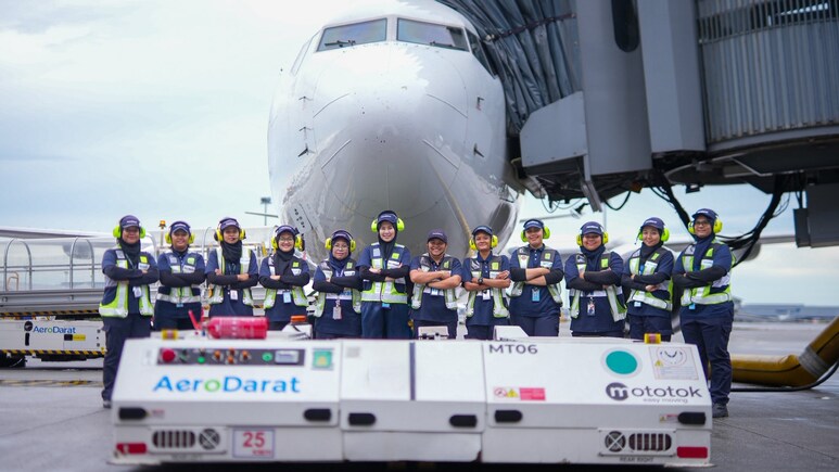 From Cockpit To Cabin: Malaysia Airlines' First All-Women Flight Crew Takes Off