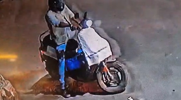 कमाले कर दिए! स्कूटी से आता है, दूध चुराता है... मुजफ्फरपुर की ये घटना सीसीटीव में हुई कैद, पढ़ें