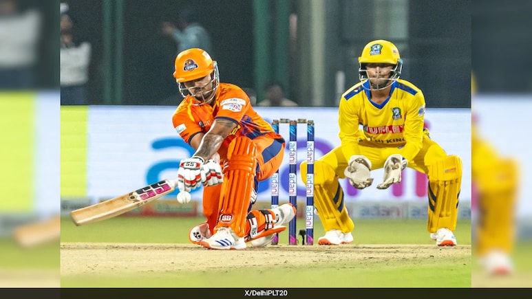 DPL 2025 Final: 4 चौके, 7 छक्के... फाइनल में आया नितीश राणा का तूफान, वेस्ट दिल्ली लायंस ने जीता खिताब DPL 2025 Final: 4 चौके, 7 छक्के... फाइनल में आया नितीश राणा का तूफान, वेस्ट दिल्ली लायंस ने जीता खिताब