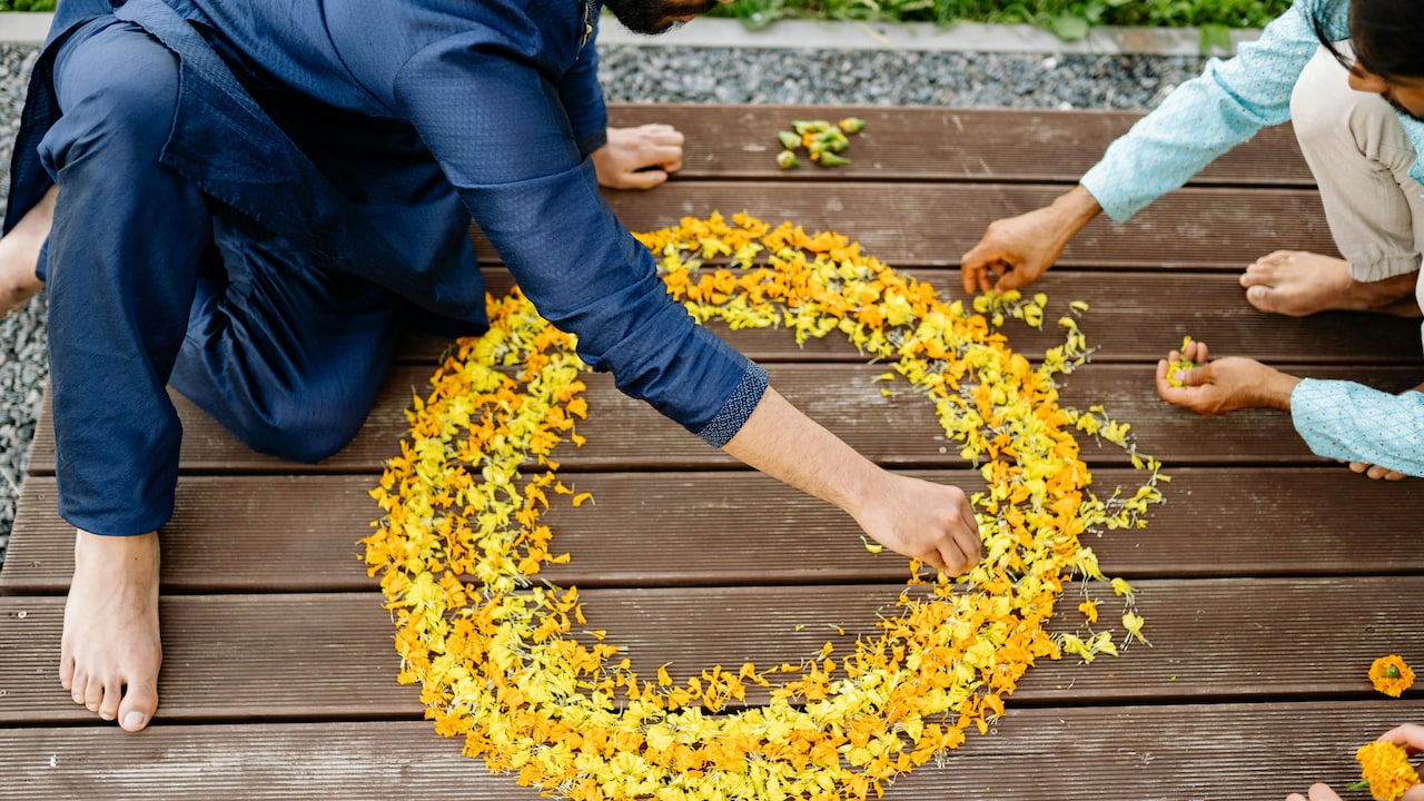 Amazon Onam Store brings you authentic Onam items at great prices.
