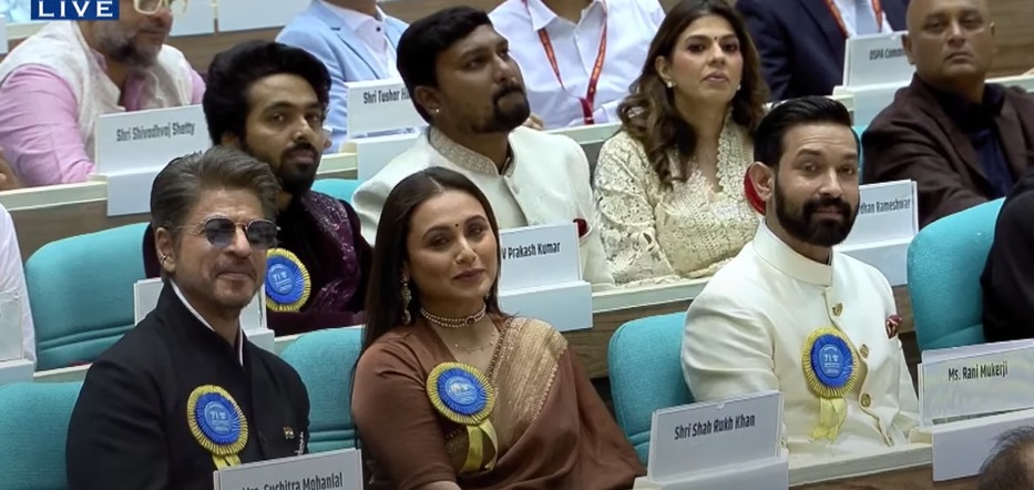 शाहरुख खान को नेशनल अवॉर्ड मिलने पर घमासान शुरू, कांग्रेस के सवाल पर भाजपा बोली- घटिया राजनीति