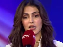 Rhea At NDTV Yuva: "Did Not Believe Headlines Saying CBI Gave Me Clean Chit In Sushant's Death Case" Rhea At NDTV Yuva: "Did Not Believe Headlines Saying CBI Gave Me Clean Chit In Sushant's Death Case"
