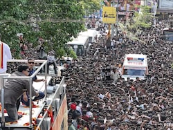 Kickstarting Statewide Tour from Trichy, Vijay Attacks DMK, Promises Change