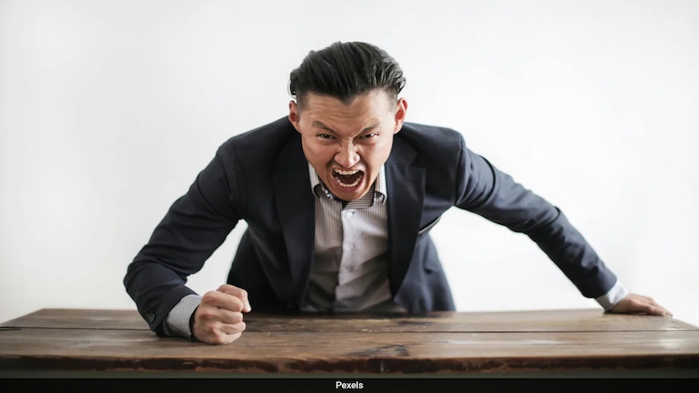 "He Threw A Mouse At My Face": Woman Reveals Workplace Horror At Comedy Show "He Threw A Mouse At My Face": Woman Reveals Workplace Horror At Comedy Show