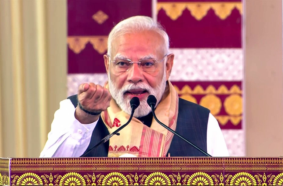 पीएम मित्र पार्क, धार में टेक्सटाइल पार्क... PM मोदी के 75वें जन्मदिन पर किसानों और महिलाओं को बड़ी सौगात