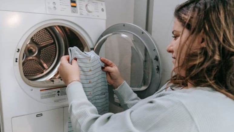 Washing Machine पर मिल रही है बंपर छूट, ध्यान से कहीं ये बेहतरीन ऑफर आपके हाथों से निकल न जाए Washing Machine पर मिल रही है बंपर छूट, ध्यान से कहीं ये बेहतरीन ऑफर आपके हाथों से निकल न जाए