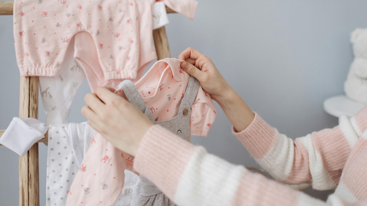Get top newborn baby clothes and dresses on Amazon