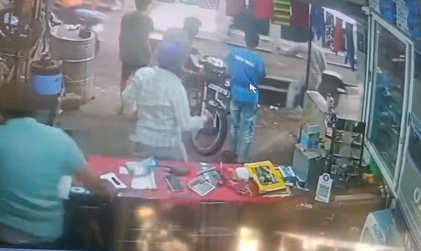 On Camera, Madhya Pradesh Girl Kidnapped, Then A 20-Km Chase To Rescue Her