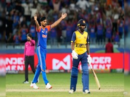 India Vs Sri Lanka Highlights: रोमांच की सारी हदें पार...आखिरी गेंद पर टाई हुआ मैच, फिर भारत ने सुपर ओवर में श्रीलंका को हराया India Vs Sri Lanka Highlights: रोमांच की सारी हदें पार...आखिरी गेंद पर टाई हुआ मैच, फिर भारत ने सुपर ओवर में श्रीलंका को हराया