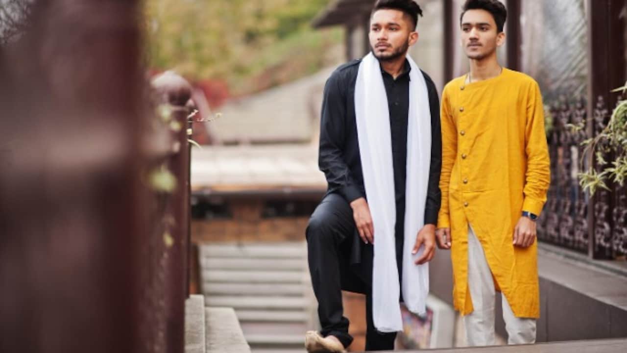 Pick the top ethnic sets for men for any modern event 