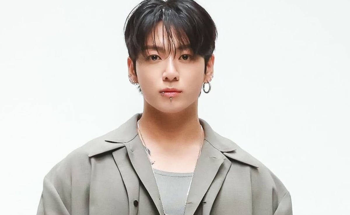 BTS' Jungkook Turns Calvin Klein's NYFW Show Into His Own Runway Moment