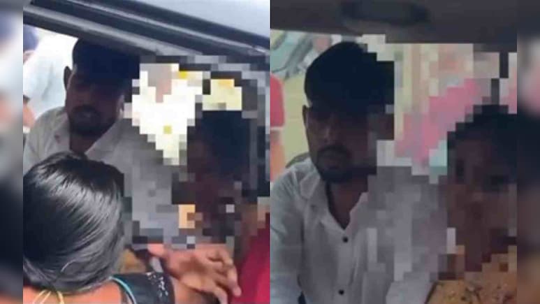 गोरखपुर के होटल में गर्लफ्रेंड संग रंगरेलियां मना रहा था पति, अचानक आ धमकी पत्नी, हो गई धुनाई गोरखपुर के होटल में गर्लफ्रेंड संग रंगरेलियां मना रहा था पति, अचानक आ धमकी पत्नी, हो गई धुनाई