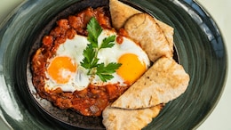 6 Quick Breakfast Recipes You Can Make With Just 2 Eggs