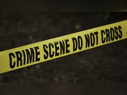 मुरैना में ऑनर किलिंग का सनसनीखेज मामला, नाबालिग की गोली मारकर हत्या, पुलिस ने ऐसे किया खुलासा मुरैना में ऑनर किलिंग का सनसनीखेज मामला, नाबालिग की गोली मारकर हत्या, पुलिस ने ऐसे किया खुलासा