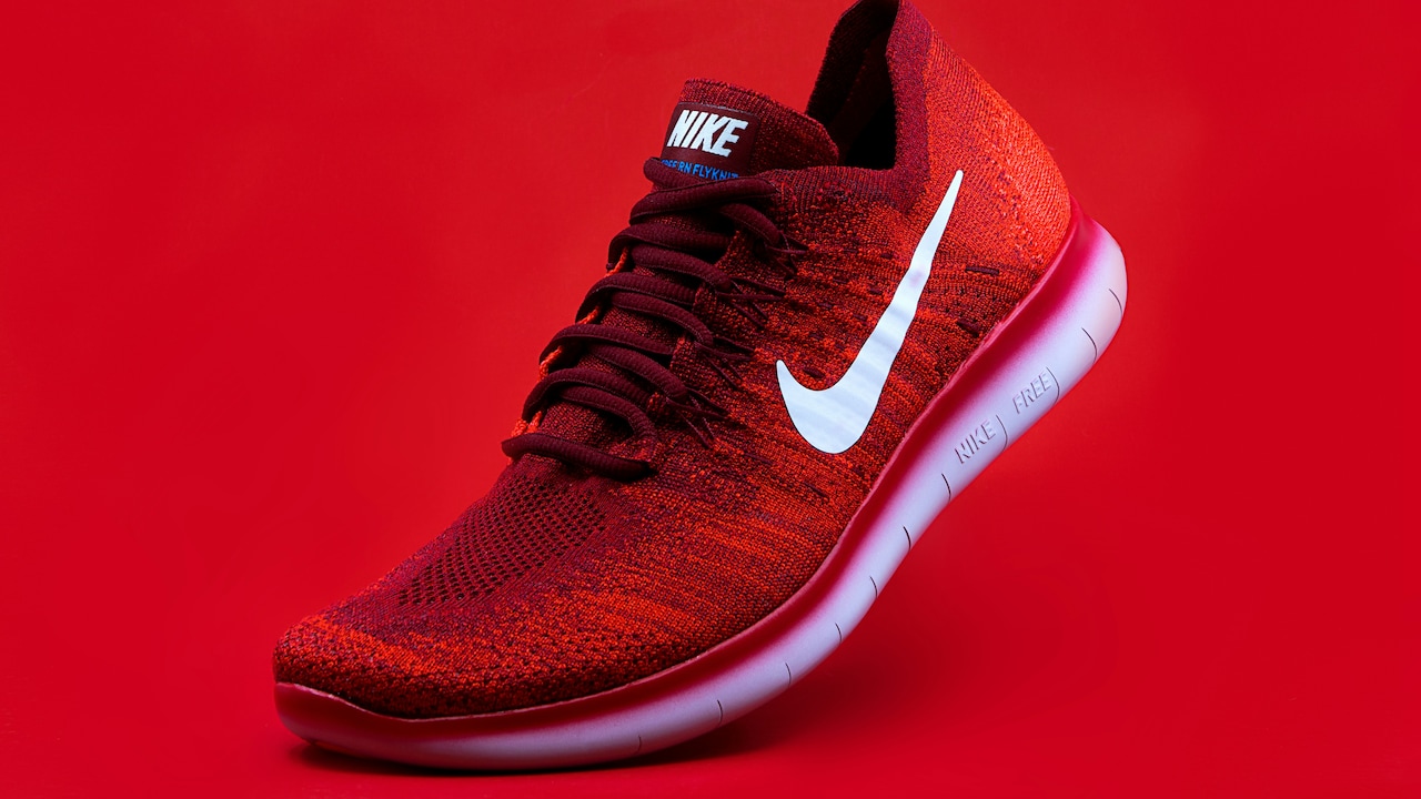 How To Choose Sports Shoes For Growing Feet: A Guide