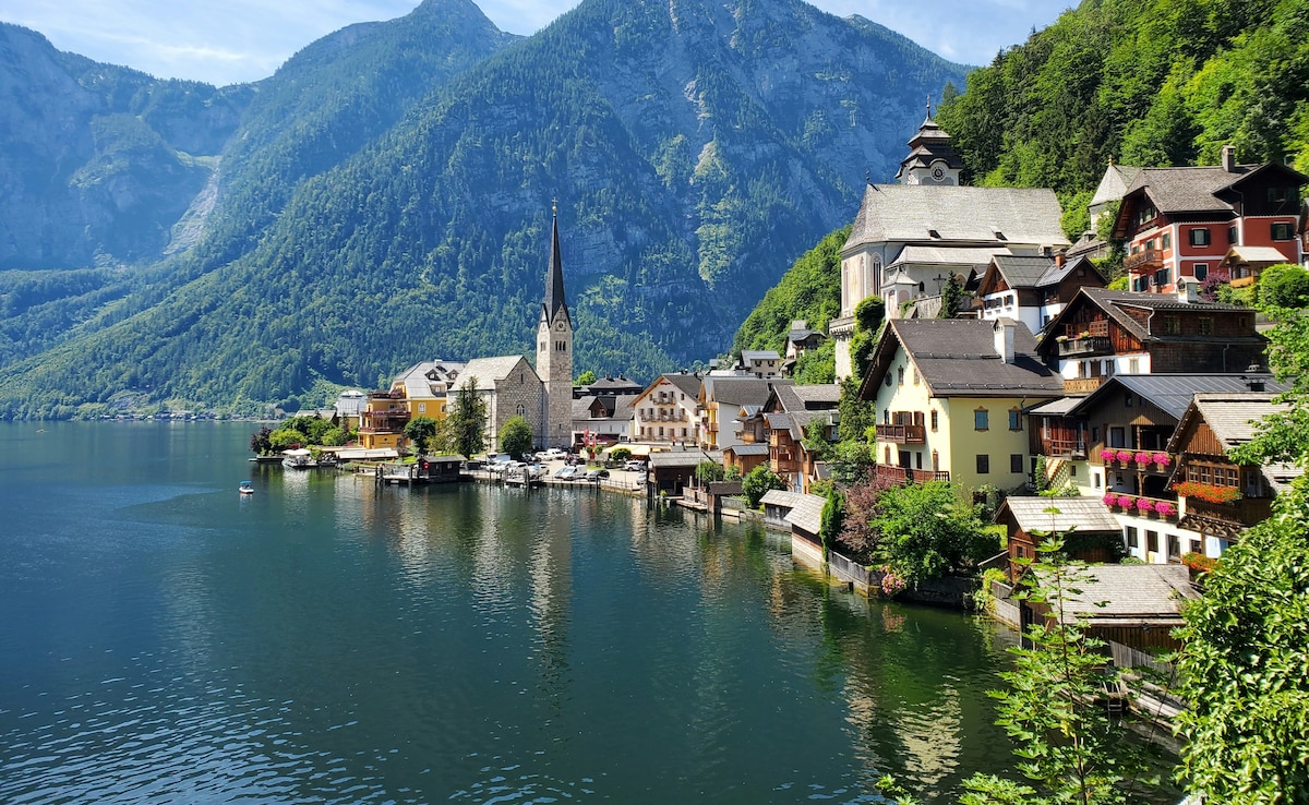 Austria Is Offering A Permanent Residency And Indians Can Apply Too