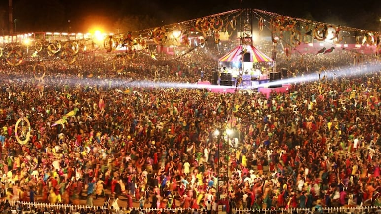 Travelling This Navratri? Head To These Top Garba Dance Floors In West India In 2025 Travelling This Navratri? Head To These Top Garba Dance Floors In West India In 2025