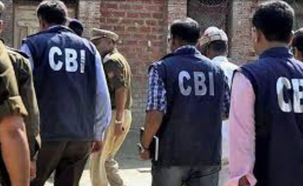 नीट पेपर लीक में बिवाल परिवार की बढ़ी मुश्किलें, दिनेश के बाद मांगीलाल का बेटा भी रडार पर, CBI को अमन की तलाश