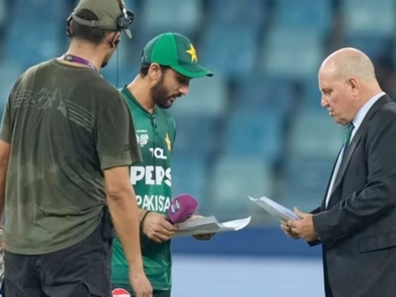 Muted Video Of Andy Pycroft- Pakistan Team Meeting Emerges Amid 'Apology' Claims