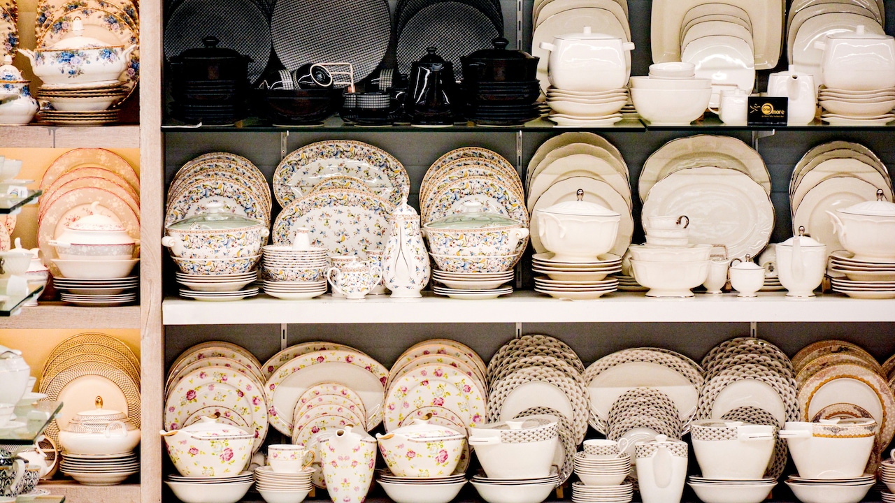 Get these elegant dinner sets at affordable prices to bring decor to your dining table