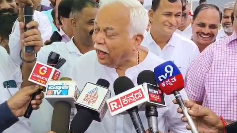 Congress MLA Defends "Delivery" Remark At Journalist, Refuses To Apologise Congress MLA Defends "Delivery" Remark At Journalist, Refuses To Apologise