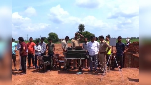 मेरठ में 'न्यूड गैंग' का खौफ, खेत में खींच कर ले जाते हैं, महिलाओं में दहशत, ड्रोन से तलाश रही पुलिस