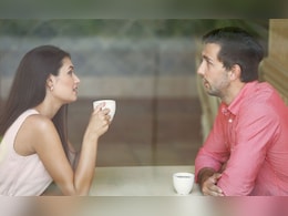 'दोस्त ऑन रेंट'! भारतात इथे मिळतात 50 रुपयात तासाभरासाठी मित्र, नेमकं काय आहे प्रकरण?