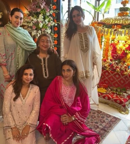 On Karisma Kapoor's Ganesh Chaturthi Photo Dump, Sister Kareena Writes, "Best Girl"