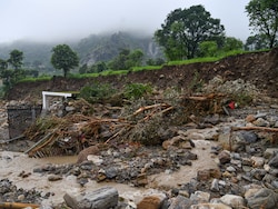 Heavy Rainfall Triggers Rockfall In Uttarakhand, 32 Roads Closed