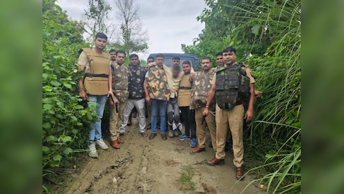 गोरखपुर में NEET छात्र की हत्या का आरोपी रहीम गिरफ्तार, पुलिस एनकाउंटर के बाद हत्थे चढ़ा