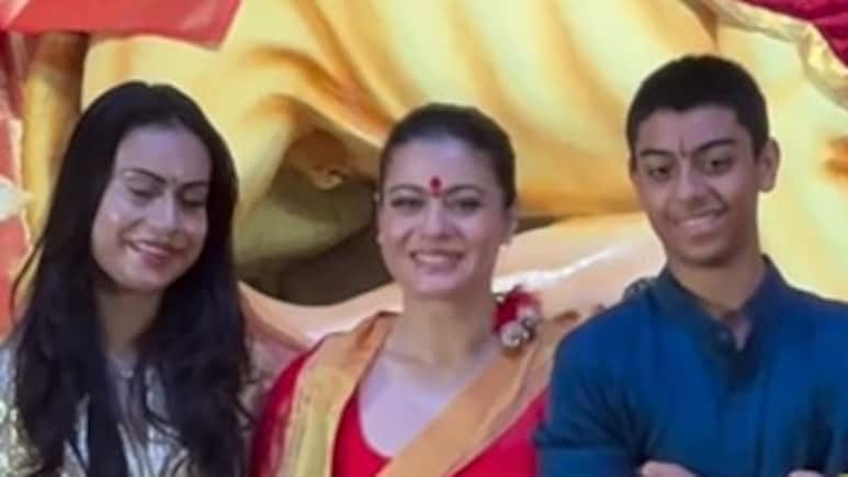 दुर्गा पूजा के पंडाल में बेटे युग को दुलारती दिखीं काजोल, वायरल वीडियो में देखें देवगन फैमिली के क्यूम मोमेंट