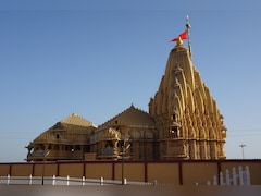 गजनवी के हमले से लेकर नेहरू की चिट्ठी तक, सोमनाथ मंदिर से जुड़ी ये बातें नहीं जानते होंगे आप