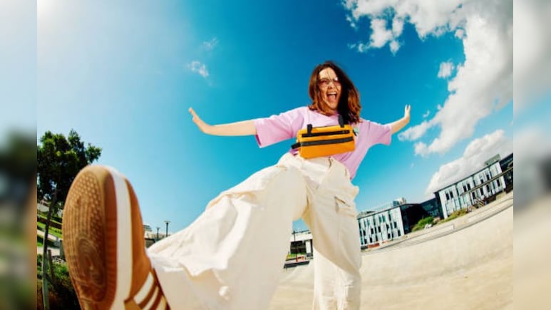 Teenage लड़कियों के लिए 7 Stylish Outfits, जो हर Personality पर फिट बैठते हैं