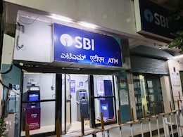 SBI Bank Robbery : बँकेत घुसून 21 कोटींची लूट; बनावट व्हॅनचा वापर, पळून जाताना अपघात... पुढे काय घडलं? SBI Bank Robbery : बँकेत घुसून 21 कोटींची लूट; बनावट व्हॅनचा वापर, पळून जाताना अपघात... पुढे काय घडलं?