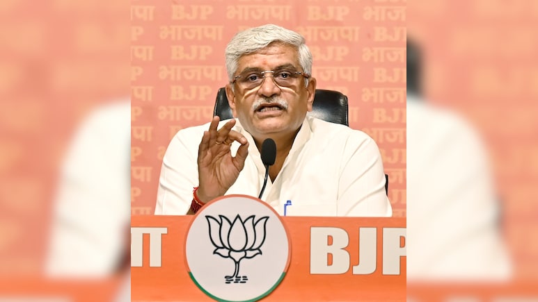 GST को 'गब्बर सिंह टैक्स' कहना हास्यास्पद... राहुल गांधी पर गजेंद्र सिंह शेखावत का पलटवार