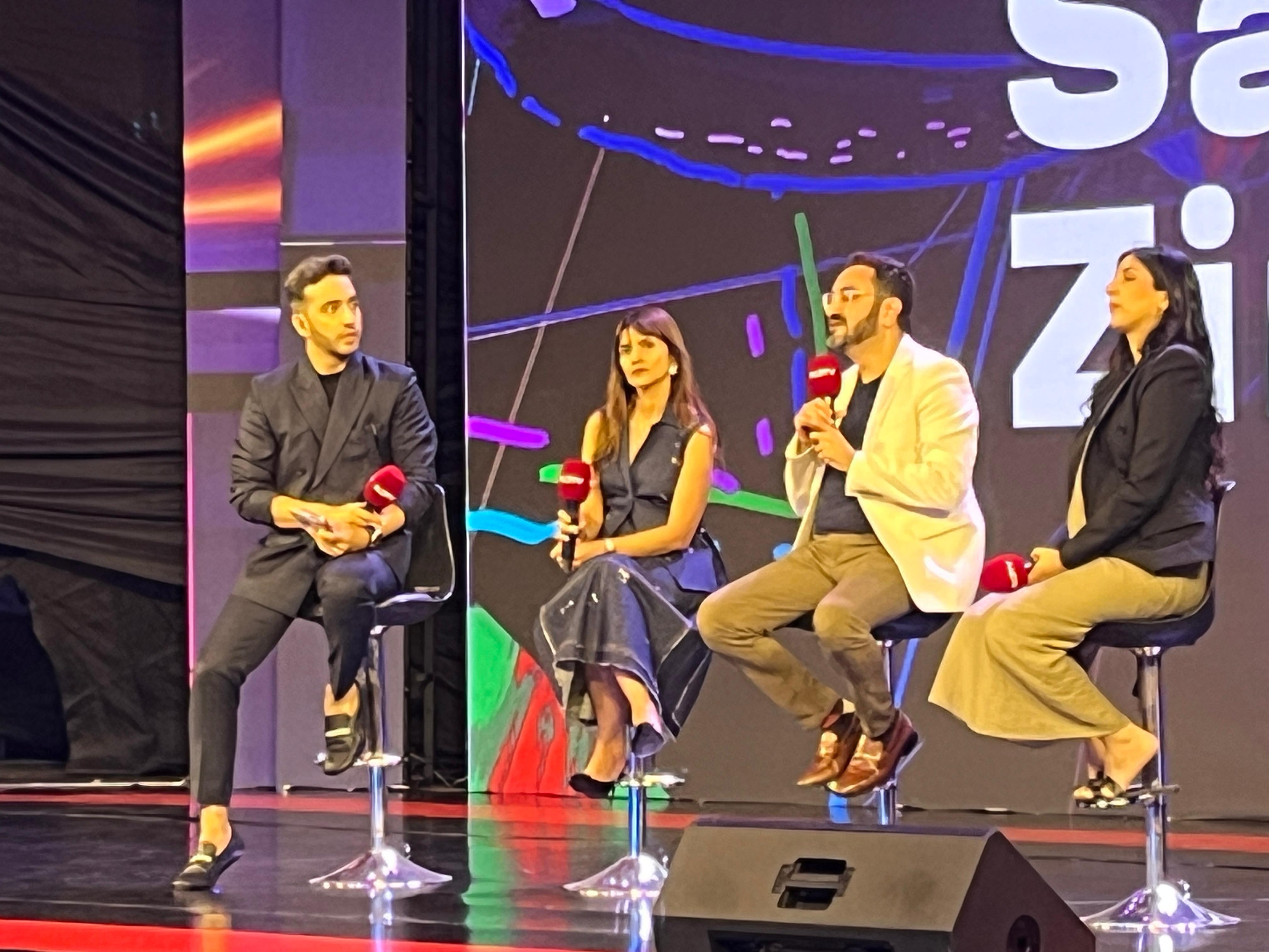Aayush Ailawadi, Fatema Agarkar, Dr. Zirak Marker, Simone Khambatta (L-R)