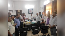निलंबित रहे BEO को उसी जगह फिर मिल गया प्रभार, मचा बवाल, हटाने के लिए शिक्षकों ने दिया 15 दिनों का अल्टीमेटम&nbsp;