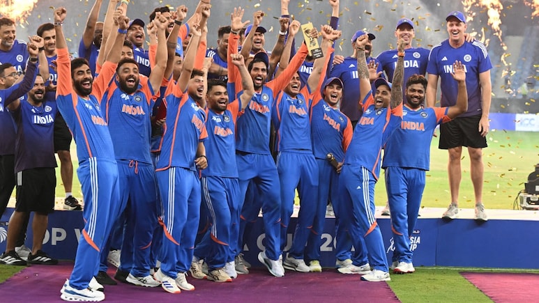 एशिया कप में भारत की जीत के बाद नेता से अभिनेता तक हर कोई जाहिर कर रहा खुशी, जानें किसने क्‍या कहा