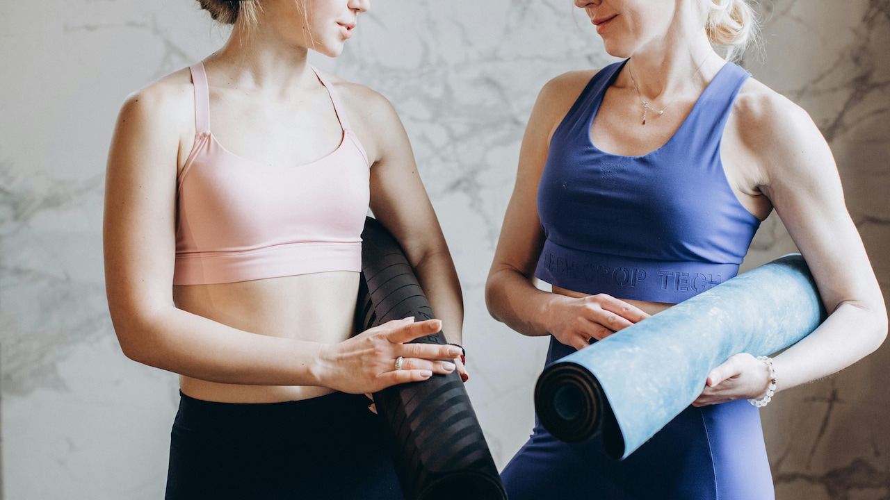 Buying A Yoga Mat Online? 5 Features That Actually Matter