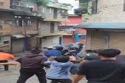 Stone-Throwing, Clashes In Manipur's Churachandpur After Arrests Over Vandalism Stone-Throwing, Clashes In Manipur's Churachandpur After Arrests Over Vandalism