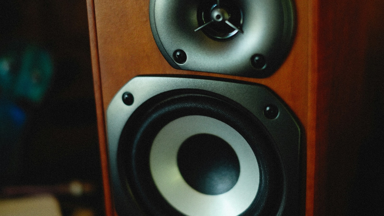 Big Sound, Small Price: Soundbars At Min. 70 on Flipkart Big Billion Days Sale