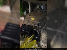 ब्लैक रंग की चमचमाती थार से ऑर्डर लेकर पहुंचा Blinkit डिलीवरी बॉय, देख कस्टमर के उड़ गए होश - देखें वायरल Video ब्लैक रंग की चमचमाती थार से ऑर्डर लेकर पहुंचा Blinkit डिलीवरी बॉय, देख कस्टमर के उड़ गए होश - देखें वायरल Video