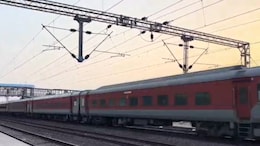 Rajasthan: बूंदी में ट्रेन से गिरा पाकिस्तानी नागरिक, बार-बार बदल रहा बयान, खुफिया एजेंसी एक्टिव