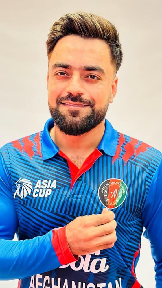 T20I में सबसे अधिक विकेट लेने वाले टॉप-10 गेंदबाज