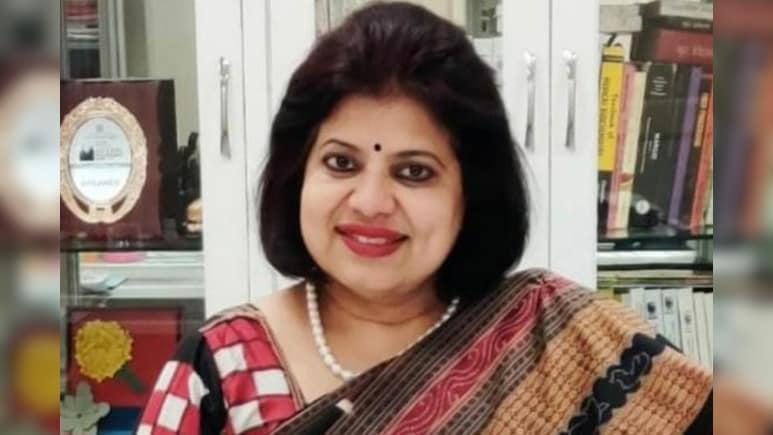 Rajasthan: "औरंगजेब बेस्ट एडमिनिस्ट्रेटर था", MLSU की वीसी प्रो. सुनीता मिश्रा के बयान पर हंगामा Rajasthan: "औरंगजेब बेस्ट एडमिनिस्ट्रेटर था", MLSU की वीसी प्रो. सुनीता मिश्रा के बयान पर हंगामा