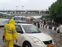 यमुना का उफान डरा रहा... दिल्ली के ISBT का हाल देख लीजिए यमुना का उफान डरा रहा... दिल्ली के ISBT का हाल देख लीजिए