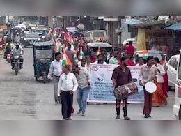NHM कर्मचारी संघ ने मांगों को लेकर किया जल सत्याग्रह, छत्तीसगढ़ में जारी है कर्मचारियों की कई दिनों से हड़ताल NHM कर्मचारी संघ ने मांगों को लेकर किया जल सत्याग्रह, छत्तीसगढ़ में जारी है कर्मचारियों की कई दिनों से हड़ताल