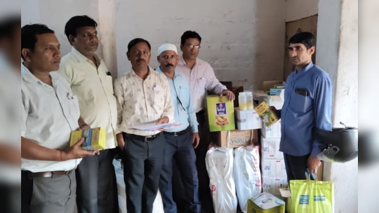 चांदपोल बाजार में 884 लीटर नकली घी सीज शुद्ध आहार मिलावट पर वार अभियान के तहत कार्यवाही