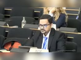 'नस्लवाद, भेदभाव और नफरत से निपटने में हम मदद के लिए तैयार,' भारत ने स्विट्जरलैंड को क्यों दिया यह जवाब? 'नस्लवाद, भेदभाव और नफरत से निपटने में हम मदद के लिए तैयार,' भारत ने स्विट्जरलैंड को क्यों दिया यह जवाब?